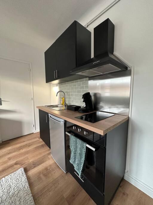 Appartement Proche Paris Et Metro - Parking Prive Maisons-Alfort Luaran gambar